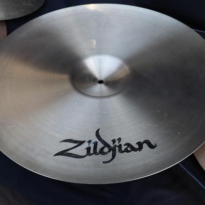 Lot of 7 Zildjian and Sabian Crash Cymbals