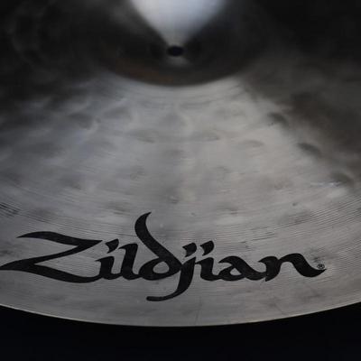 Lot of 7 Zildjian and Sabian Crash Cymbals