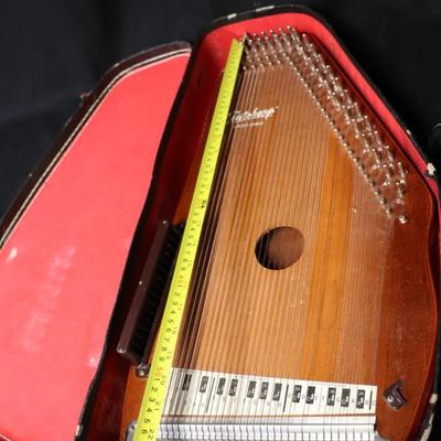 Autoharp by Oscar Schmidt