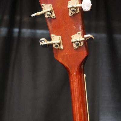 Lot of 2 Banjos incl Epiphone Banjo