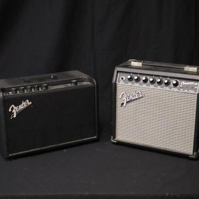 Lot of 2 Fender Speakers with Amplifier