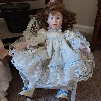 COLLECTABLE PORCELAIN DOLLS