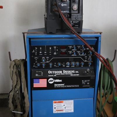 Miller Aerowave 300 AC/DC Hybrid Arc Welding Power Source with Miller Coolmate 3 Coolant System