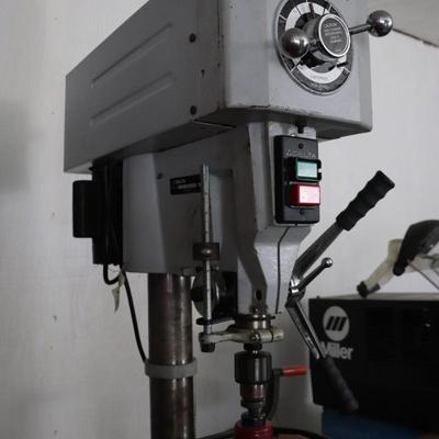 Delta Machinery Floor Standing Drill Press
