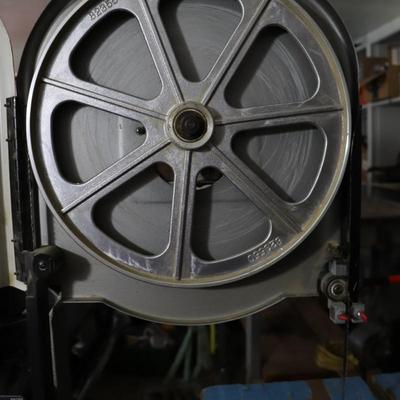 Rigid Power Tools Band Saw with Stand