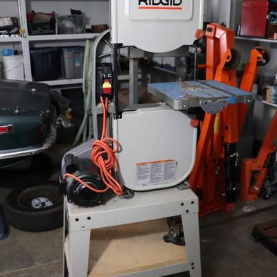 Rigid Power Tools Band Saw with Stand