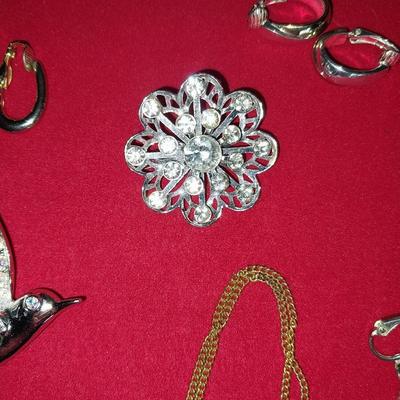 RHINESTONE AND FASION JEWELRY