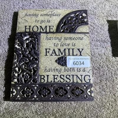 Decorative Wall Plaque - Home, Family, Blessing