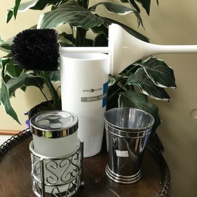 Bathroom lot #2