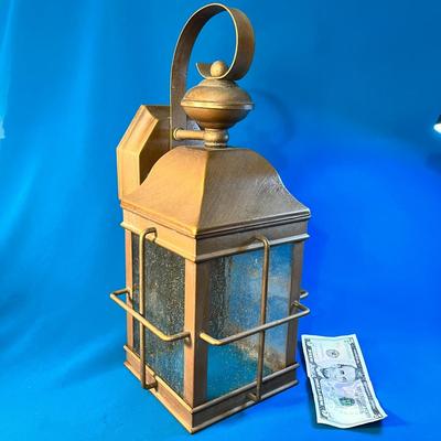 OLD FASHIONED CARRIAGE LANTERN STYLE WALL SCONCE, METAL WITH SEED GLASS