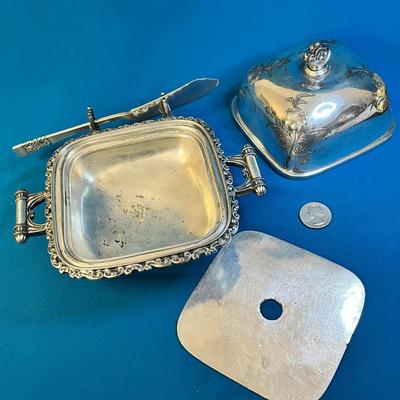 VICTORIAN SILVER PLATED ICED COVERED BUTTER DISH WITH KNIFE REST