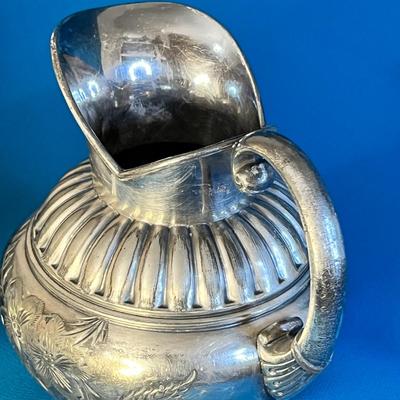VICTORIAN SILVER PLATED CREAM AND SUGAR SET 