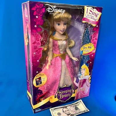 SINGING SLEEPING BEAUTY DOLL NEW IN BOX SINGS â€œONCE UPON A DREAMâ€