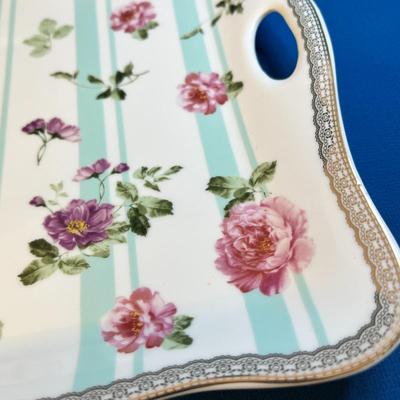 LOVELY PORCELAIN FLORAL SERVING TRAY