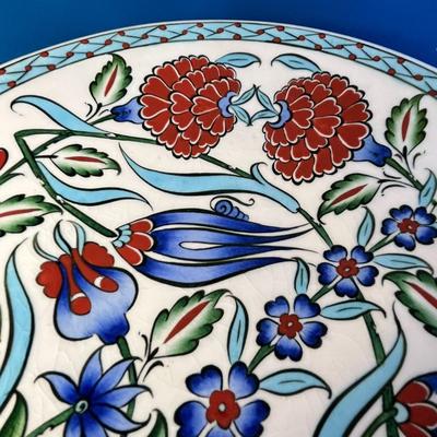 PRETTY FLORAL HANGING PLATE FROM TURKEY