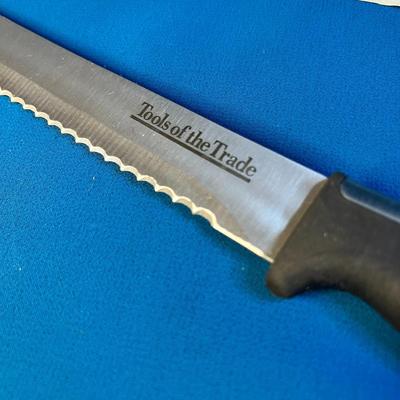 â€œTOOLS OF THE TRADEâ€ KITCHEN SERRATED KNIFE STAINLESS STEEL