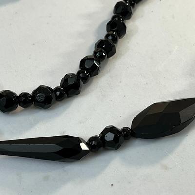 BLACK FACETED GLASS BEAD FUNERARY NECKLACE