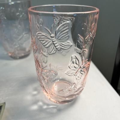 PRETTY PINK RAISED BUTTERFLY DRINKING GLASSES SET OF 4