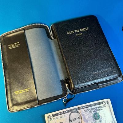 LEATHER BOUND â€œJESUS THE CHRISTâ€ by JAMES E. TALMAGE BOOK with ZIPPERED COVER