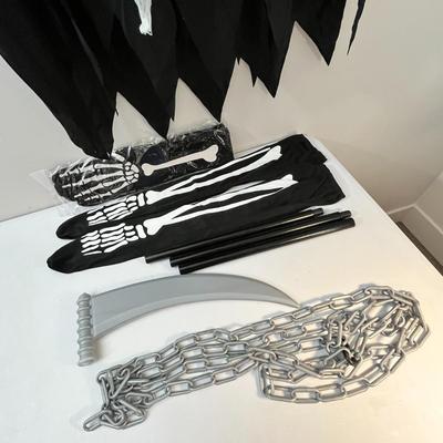 GIRLS GRIM REAPER HALLOWEEN COSTUME: DRESS, CAPE, SCYTHE, SOCKS, GLOVES, CHAIN