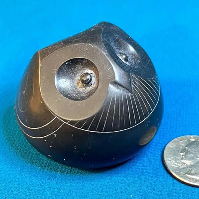 CUTE CARVED STONE? ROUND OWL FIGURINE 