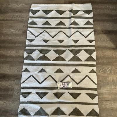 GREY & WHITE GEOMETRIC WOVEN BLANKET/ RUG COTTON SW STYLE