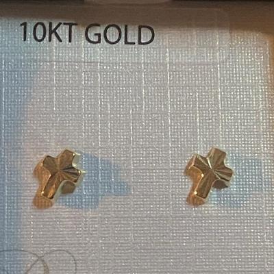 Nearly entire estate. Click here to see Some items. But more photos to come