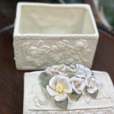 Pretty ceramic box