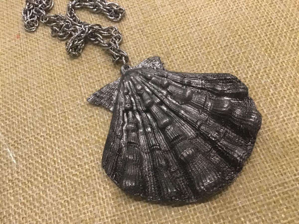 Metzke jewelry outlet