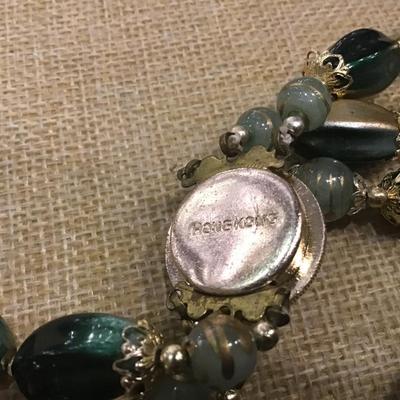 Gorgeous Vintage Hong Kong Necklace