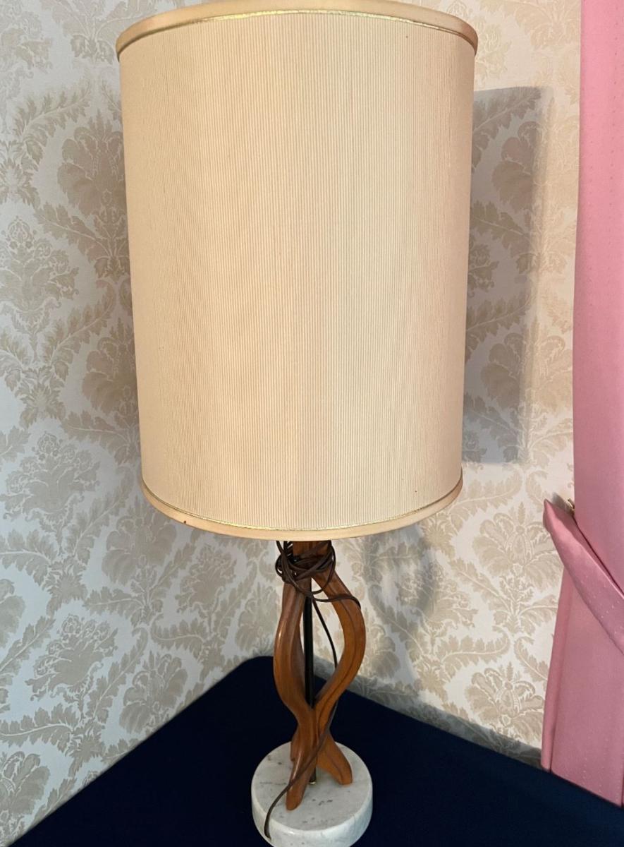 MCM Teak Wood Lamp | EstateSales.org