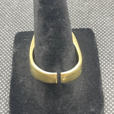 14 kt Mens Gold Ring (scrap)