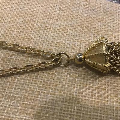 VTG Tassel Dangle Chain Necklace Gold Tone