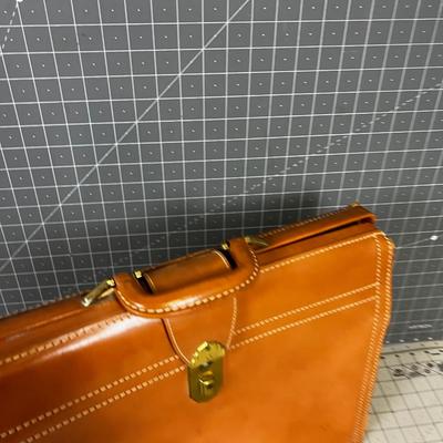 Vintage Leather Briefcase 