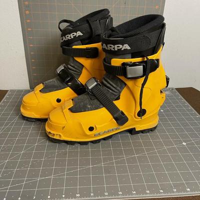  SCARPA Boots Yellow Men's 6/7SX Mountaineering Ice Climbing Alpine Telemark ~~