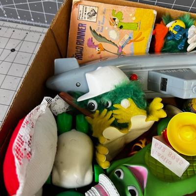 Tray of Vintage TOYS from the 70's and 80's 