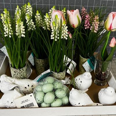 Lot of Spring Flowers. Add a splash of the outdoors to your dÃ©cor' 