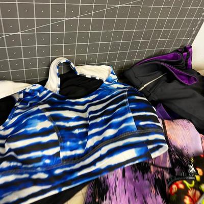 Lot of Athletic / Yoga Ladies Clothing
