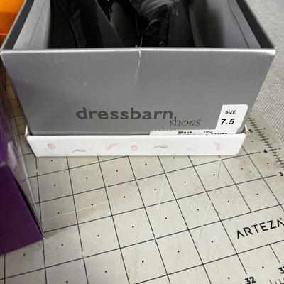 Mostly NEW! Odd Lot of NEW SHOES - Many Smaller Sizes