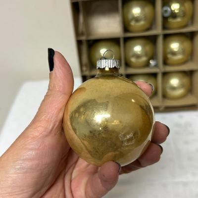 Vintage Gold Shiny Brite Bulb Ball Christmas Holiday Blown Glass Ornaments with Box