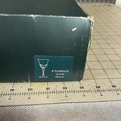 J. G. Durand Crystal Wine Glass, Pattern Florence 