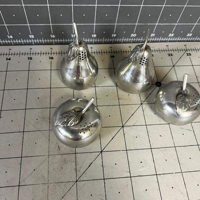 2 sets of Apple & Pear S & P 