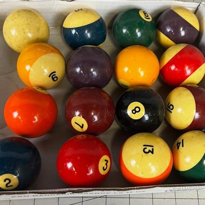Billiard Balls - Full Set of Pool Balls plus Cue Ball. 