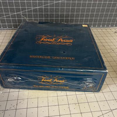 Trivial Pursuit NEW SEALED