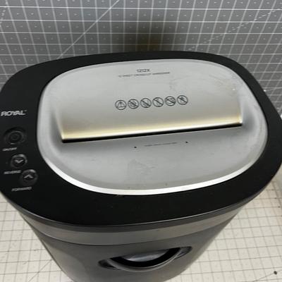Royal 1212X Cross Cut Shredder