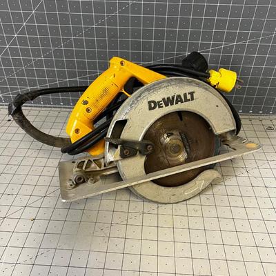 DeWalt Skill Saw 