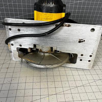 DeWalt Skill Saw 