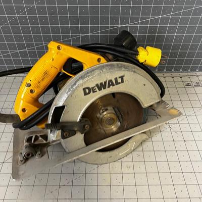 DeWalt Skill Saw 
