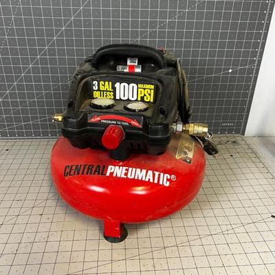 3 Gallon Pancake Compressor
