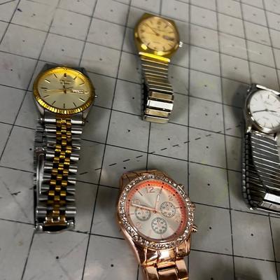 Lot of Men's Wrist Watches 